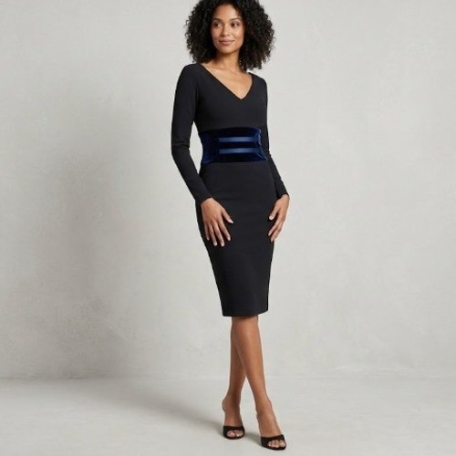 Chiara Boni V-Neck Knee-Length Dress Size: Medium